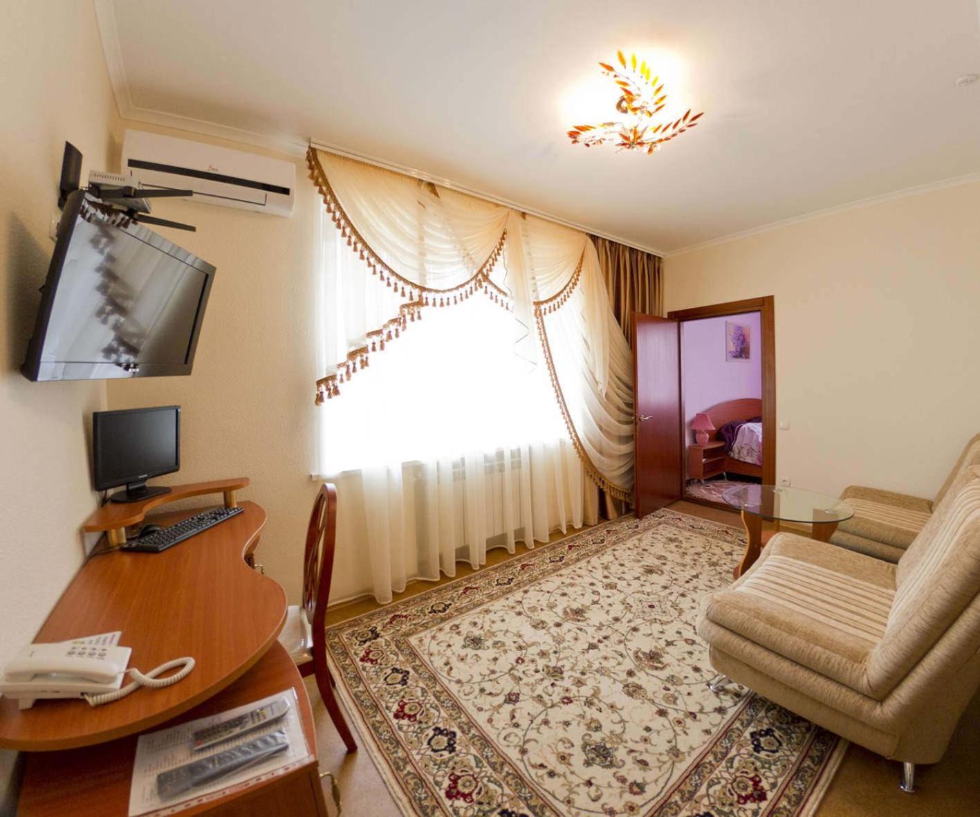 Kristina Hotel Zaporizhia Dış mekan fotoğraf